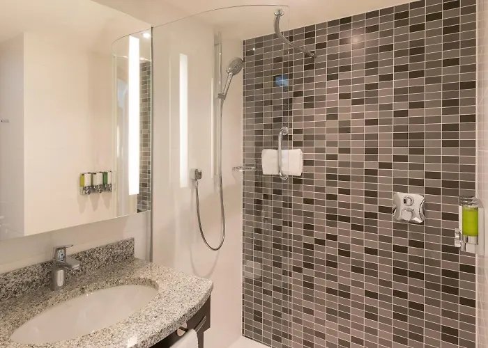 Hampton By Hilton Centre Hotel Hamburg