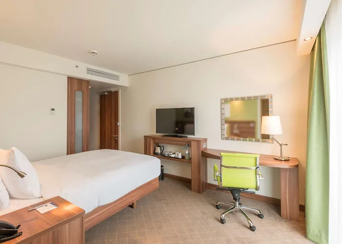 Hampton By Hilton Centre Hamburg