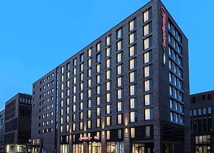 Hampton By Hilton Centre Hotel