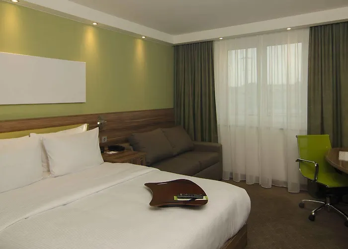 Hampton By Hilton Centre